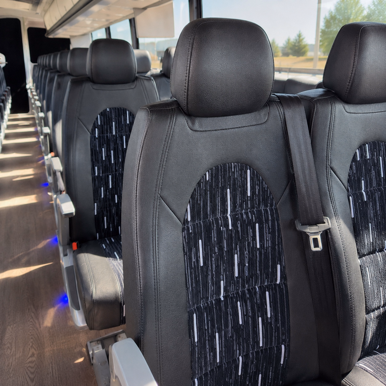 hilton head and bluffton wine tour buses from savannah