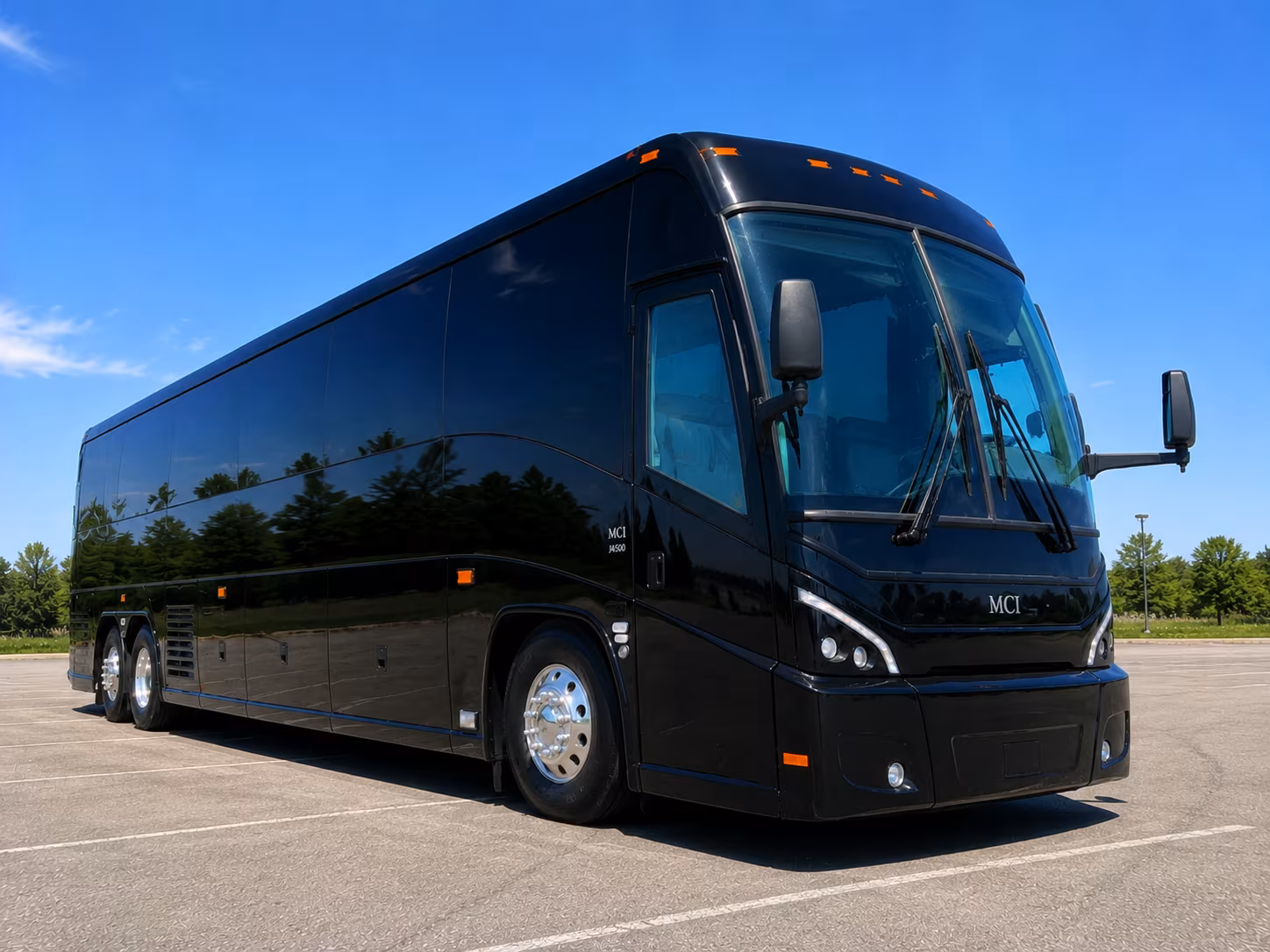 long distance corporate buses between savannah and atlanta charleston and beyond