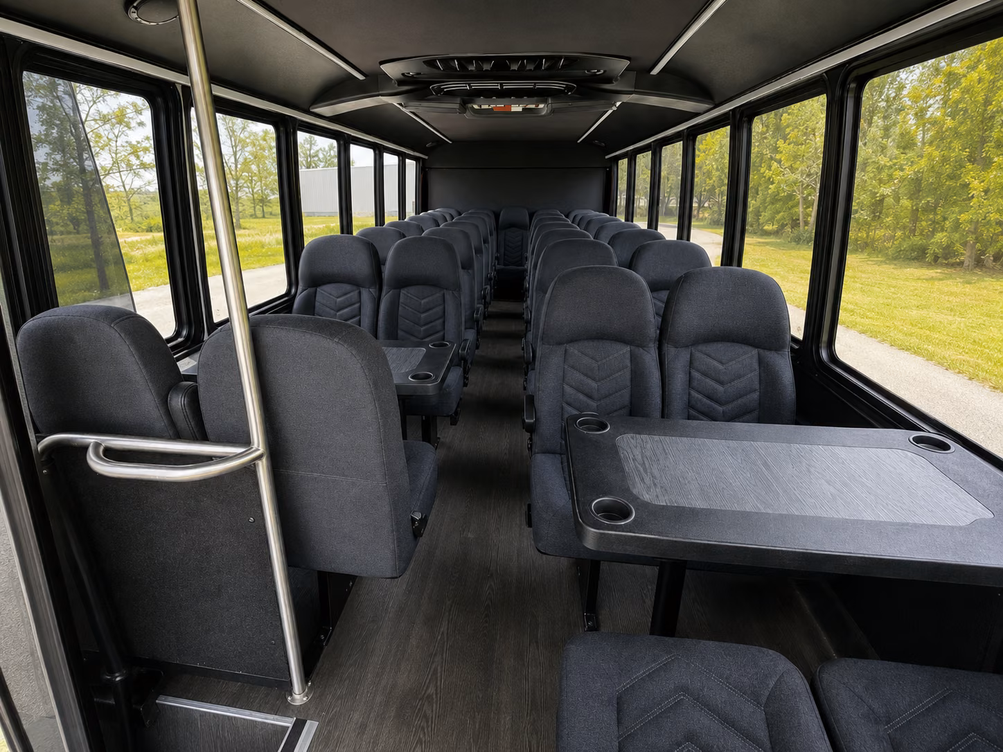 minibuses for savannah s historic district field trips