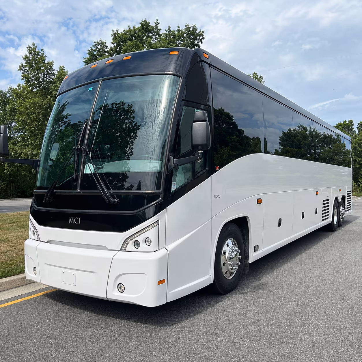 savannah charter bus interior