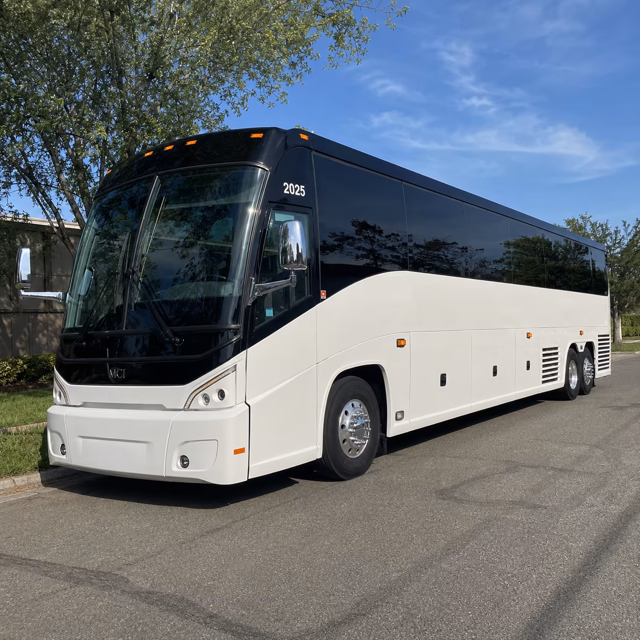 savannah charter bus rental fleet