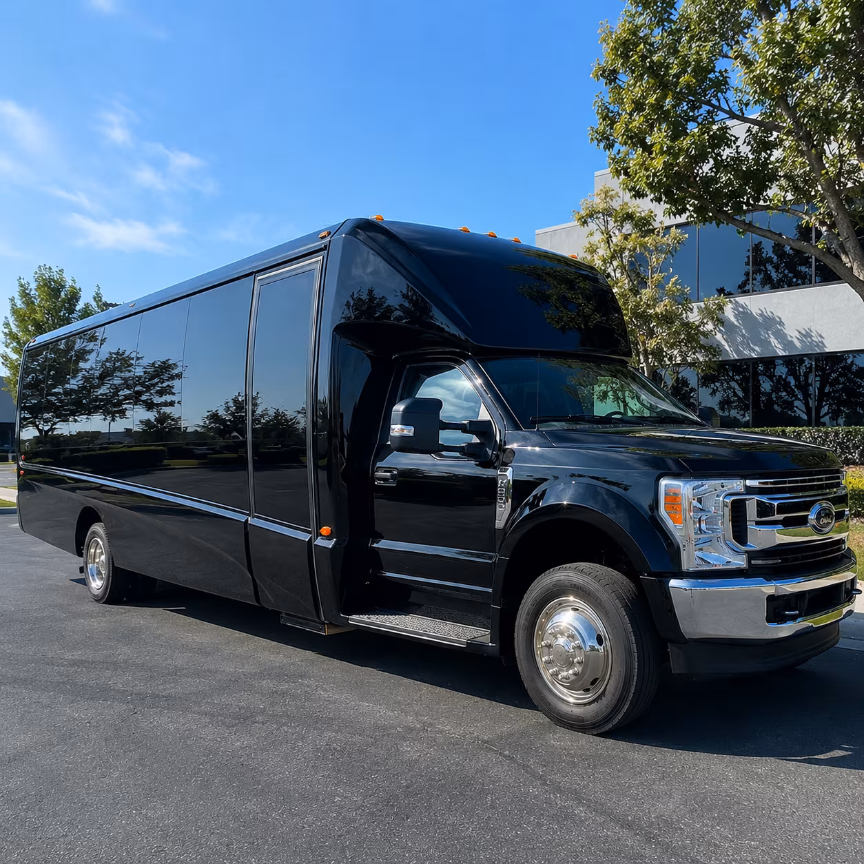 Savannah Wine Tour & Brewery Transportation