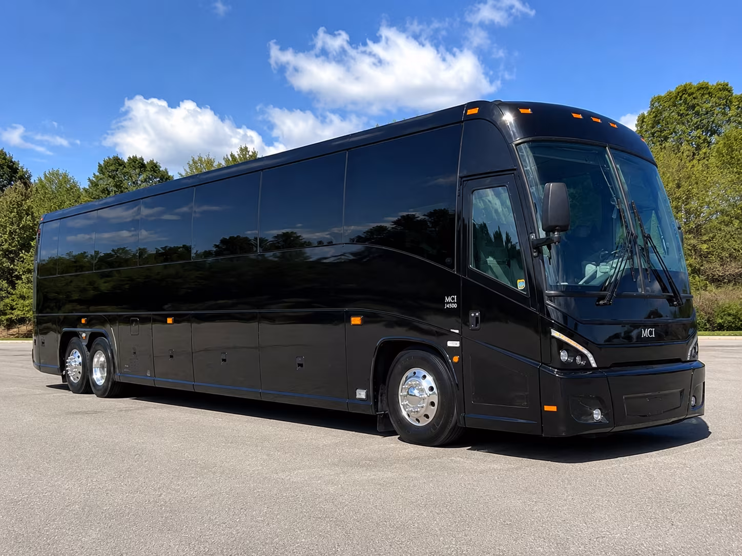 wedding buses that keep every guest together through the squares